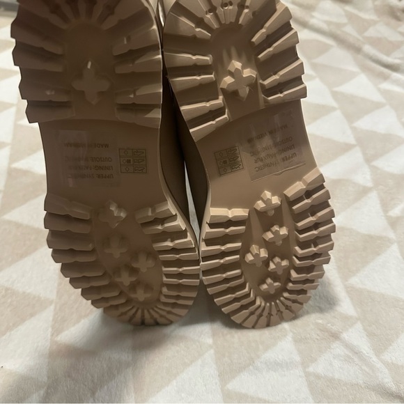 J crew Lug-sole Chelsea boots - Picture 5 of 7